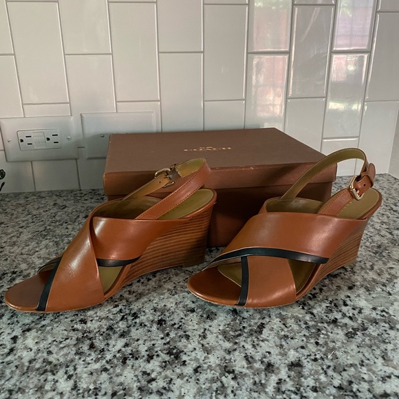 Coach wedge sandals size 8.5 - Picture 3 of 4